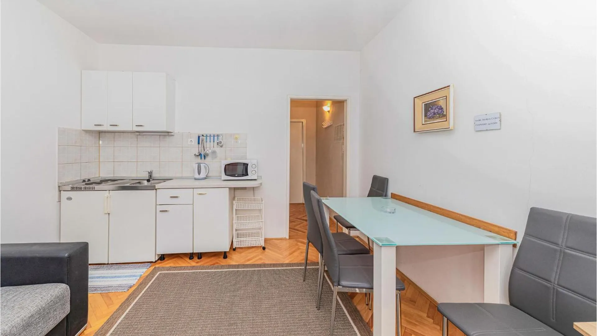 1 Bedroom Nice Apartment In Seget Donji Trogir
