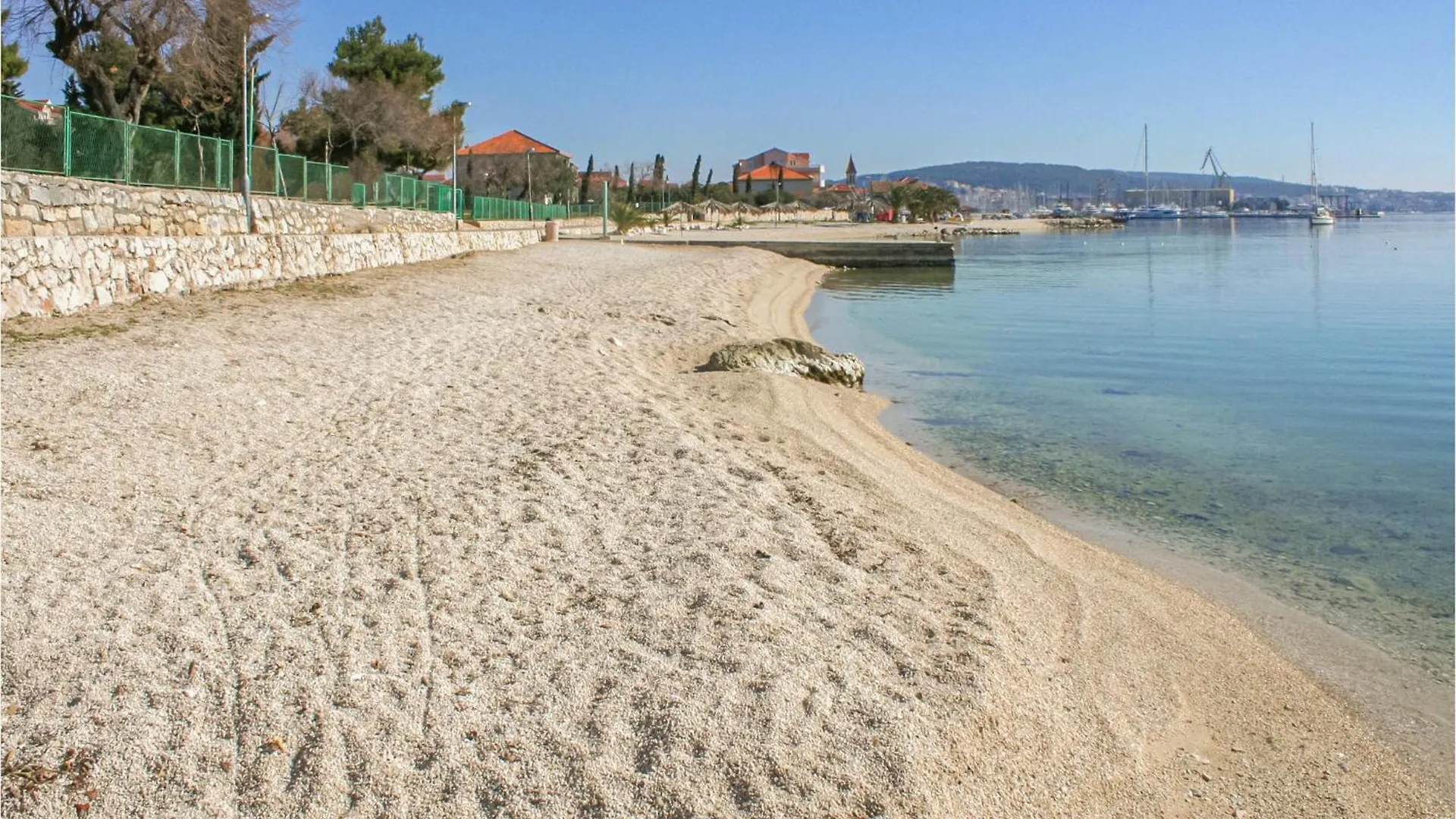 1 Bedroom Nice Apartment In Seget Donji Trogir Croacia